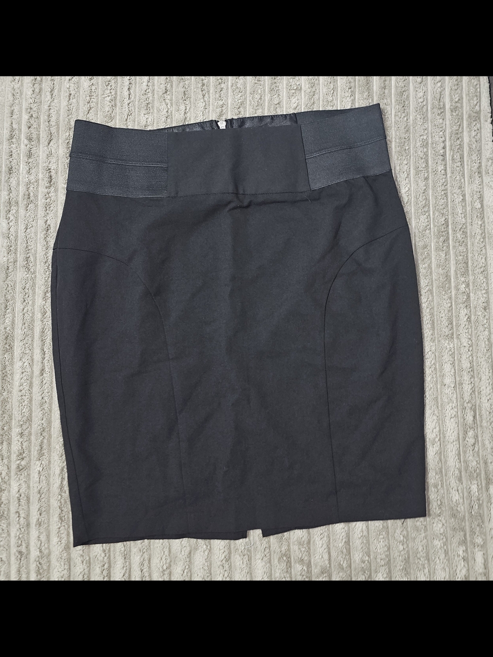 Charlotte Russe Classic Black Pencil Skirt -Sleek High-Waist Design Size L - SK2